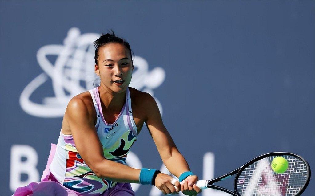 WTA巡回赛2025赛程__女单排名直播签表全掌握一场2-0！WTA最新排名乱了萨巴年终第一不稳！郑钦文无缘前10